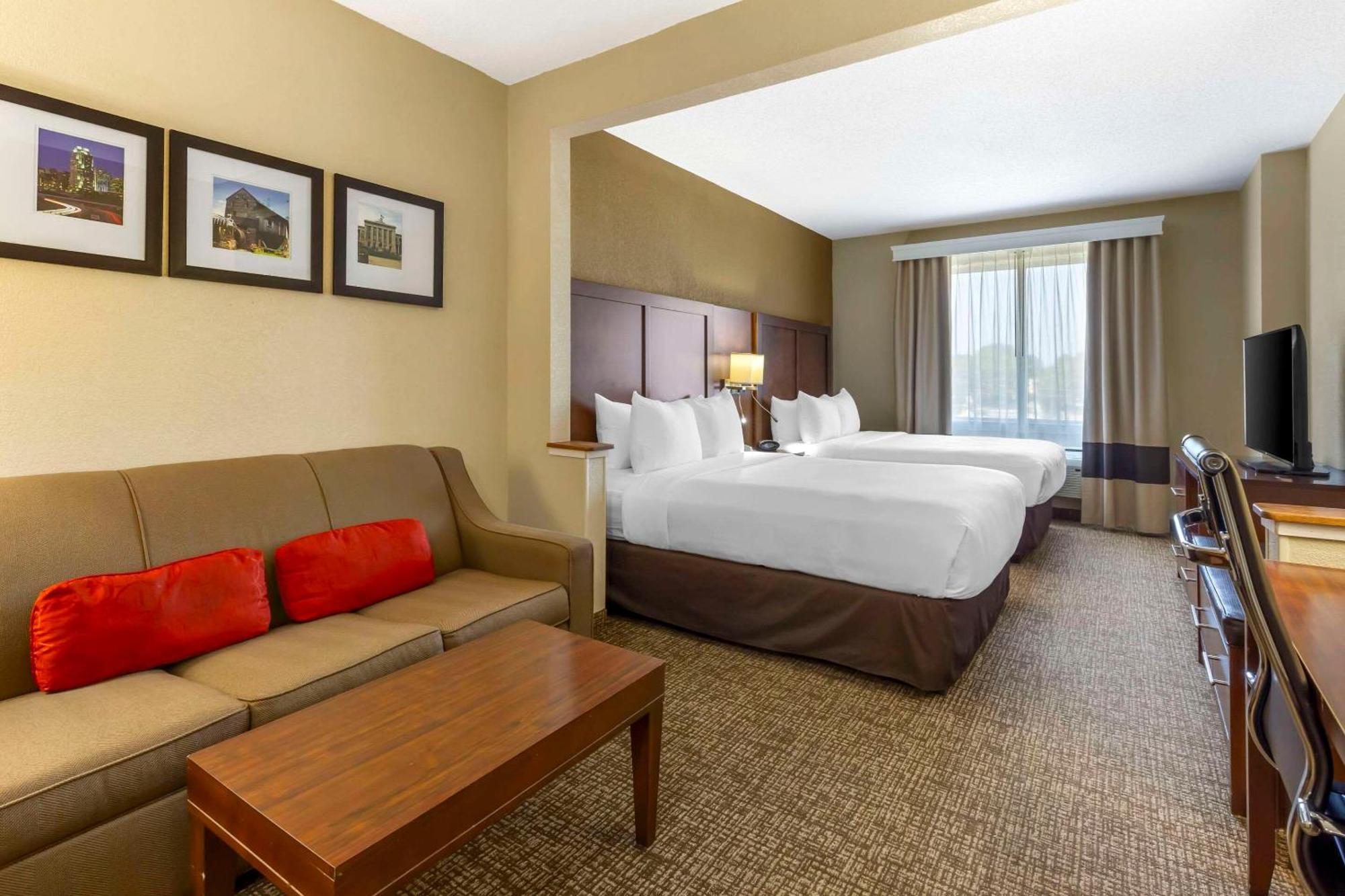 Comfort Suites Raleigh Walnut Creek Extérieur photo